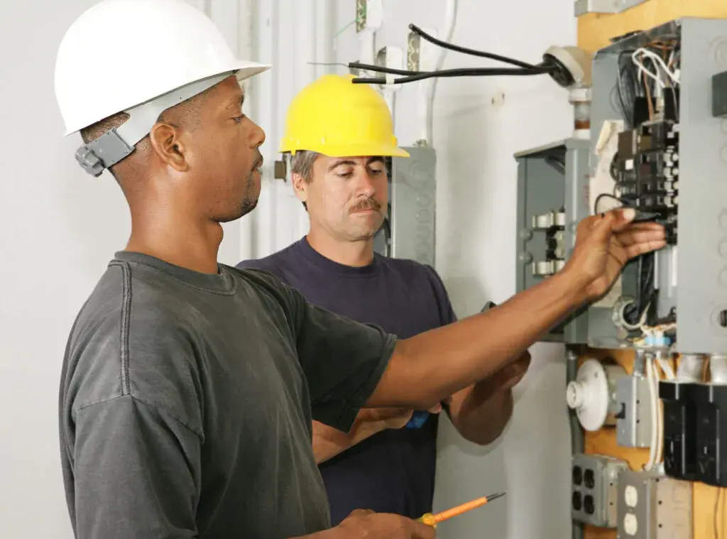 How Can I Become An Electrician Apprentice